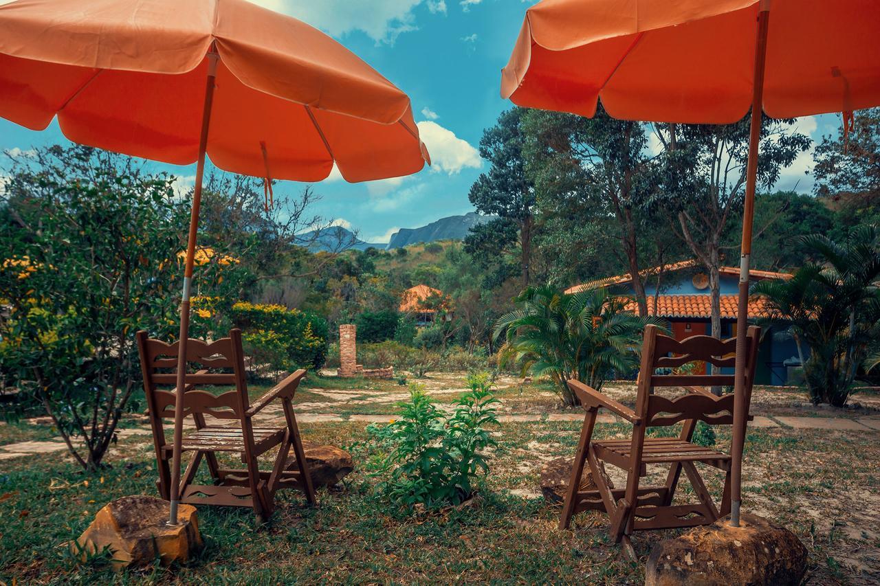 Pousada Villa Lagoa Das Cores ヴァレ・ド・カパオン エクステリア 写真