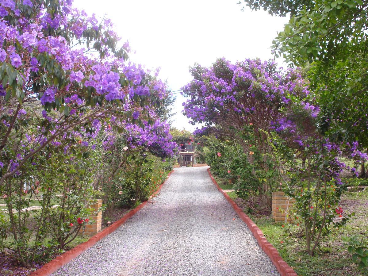 Pousada Villa Lagoa Das Cores ヴァレ・ド・カパオン エクステリア 写真